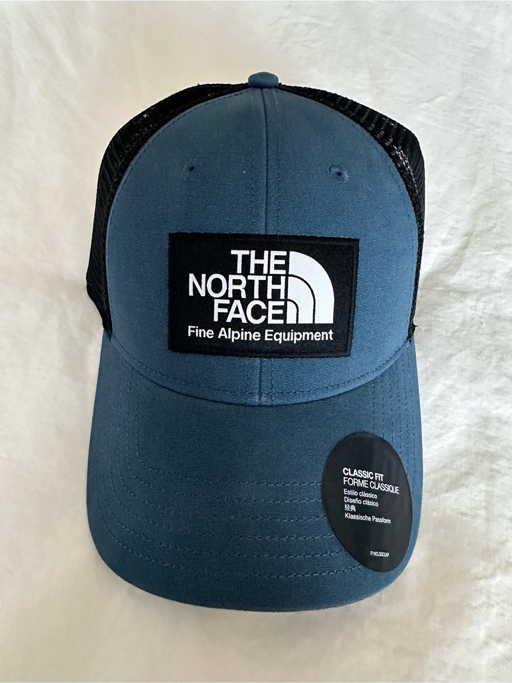 NWT! The North Face Men's Mesh-Back Trucker Cap in Slate Blue and Black